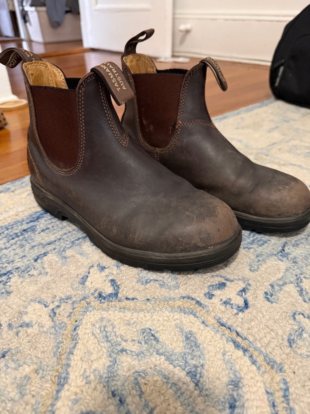 Blundstone Brown Leather Chelsea Chukka Boots